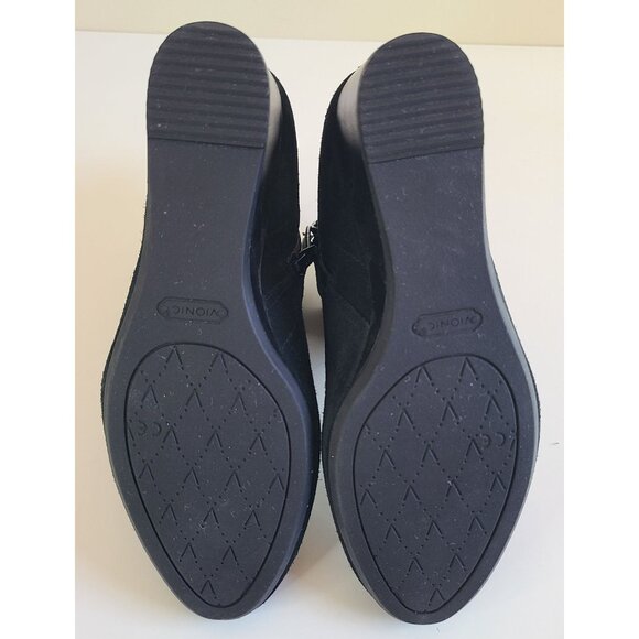 Vionic Women's Parkwood Paloma Black Suede Ankle Booties Boots Size 7 Mint - Picture 10 of 10